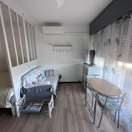 Beau Studio Climatise En Bord De Mer Et Wi-Fi Ле-Гро-дю-Руа Экстерьер фото