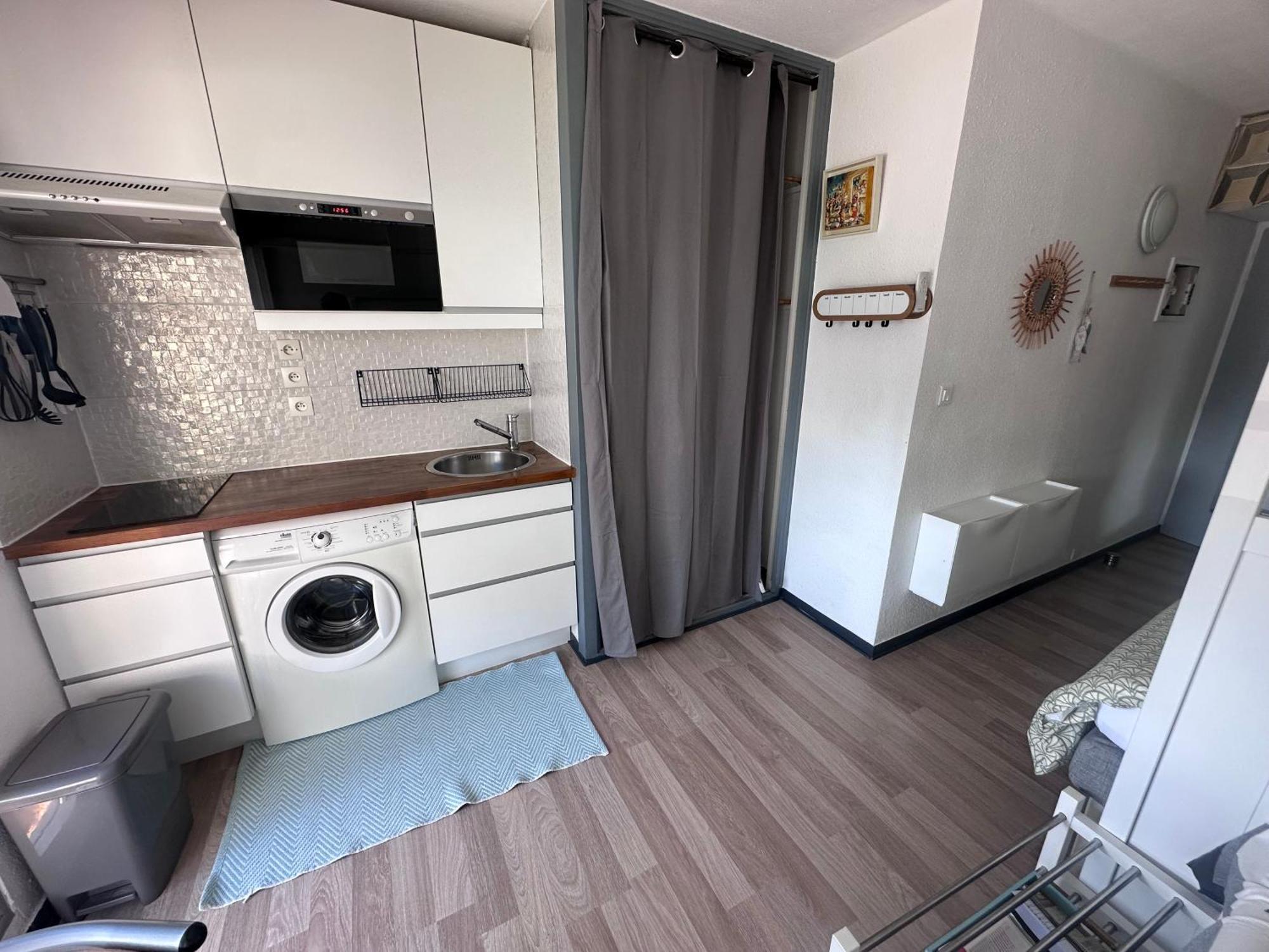 Beau Studio Climatise En Bord De Mer Et Wi-Fi Ле-Гро-дю-Руа Экстерьер фото