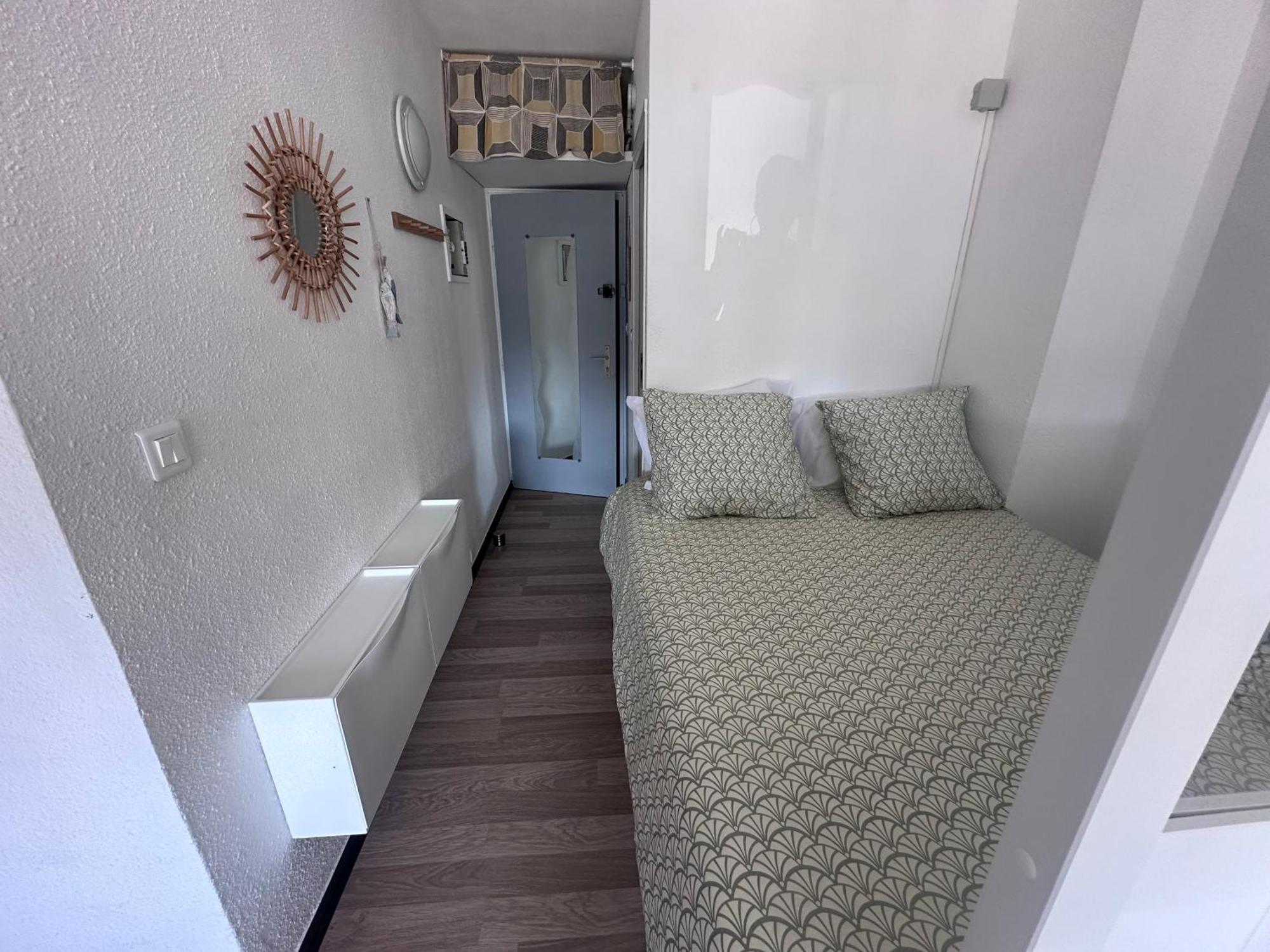Beau Studio Climatise En Bord De Mer Et Wi-Fi Ле-Гро-дю-Руа Экстерьер фото
